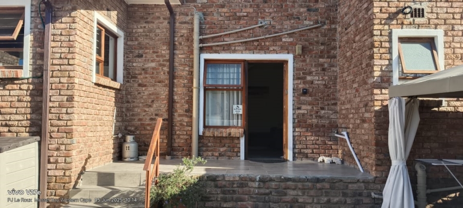 5 Bedroom Property for Sale in Bayview Western Cape